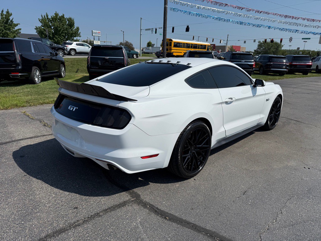 2015 Ford Mustang Image 7