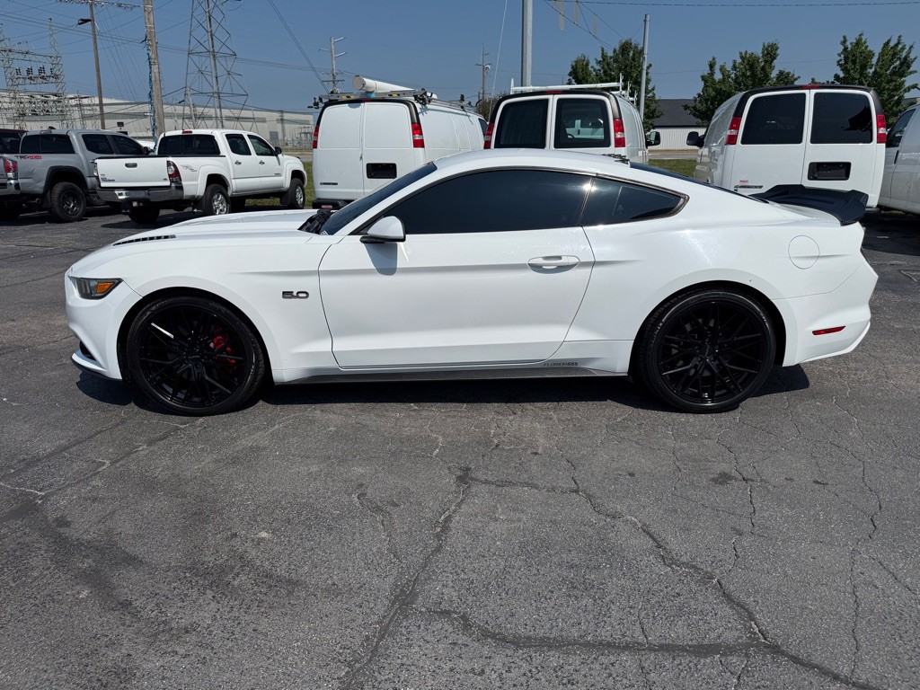 2015 Ford Mustang Image 9