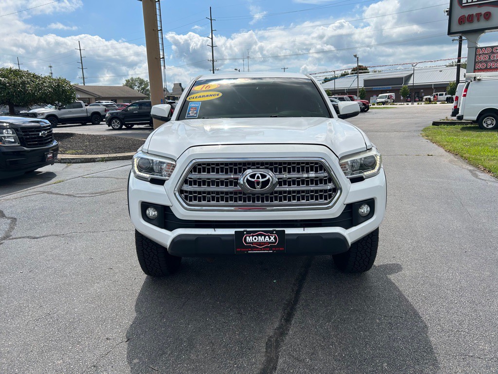 2016 Toyota Tacoma Image 3