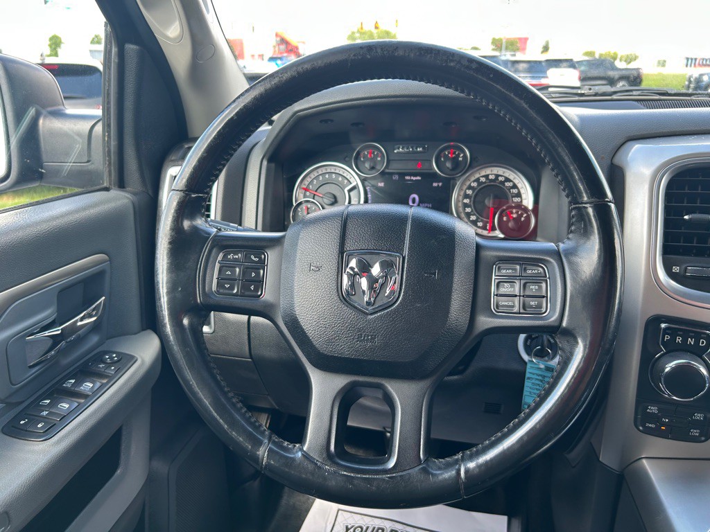 2017 RAM 1500 Image 16