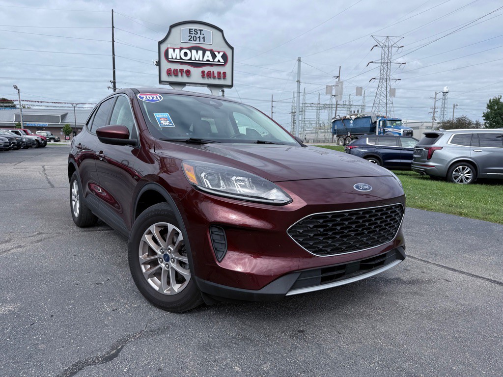 2021 Ford Escape Image 1