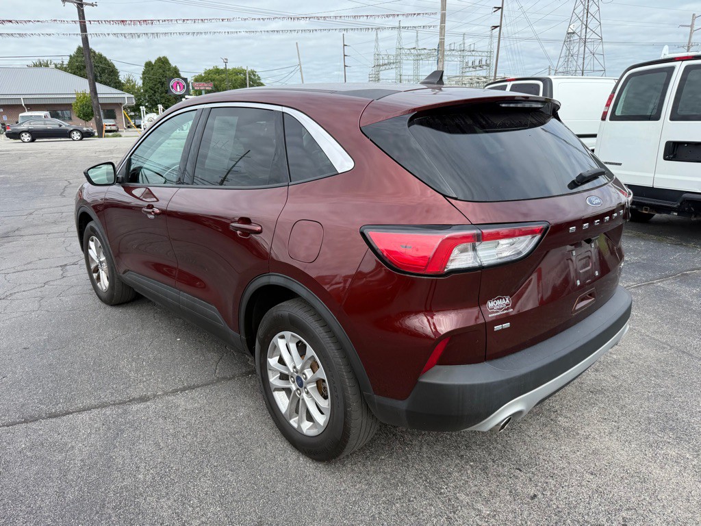 2021 Ford Escape Image 10