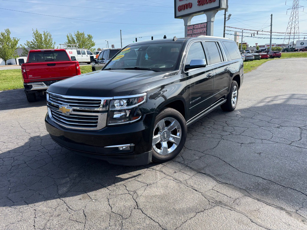 2015 Chevrolet Suburban Image 4