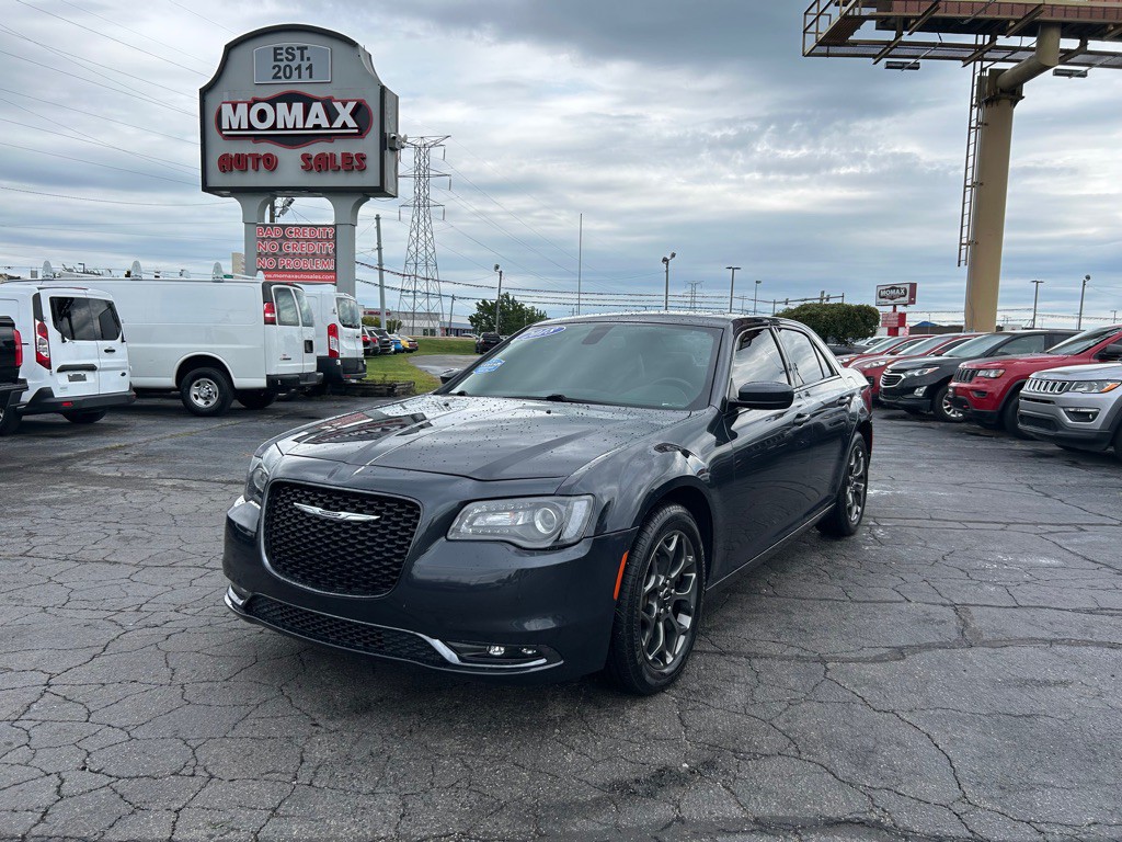 2018 Chrysler 300 Image 5