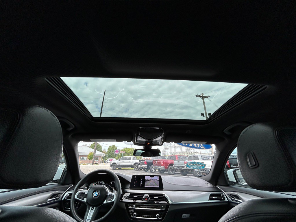 2018 BMW 5 Series Image 20
