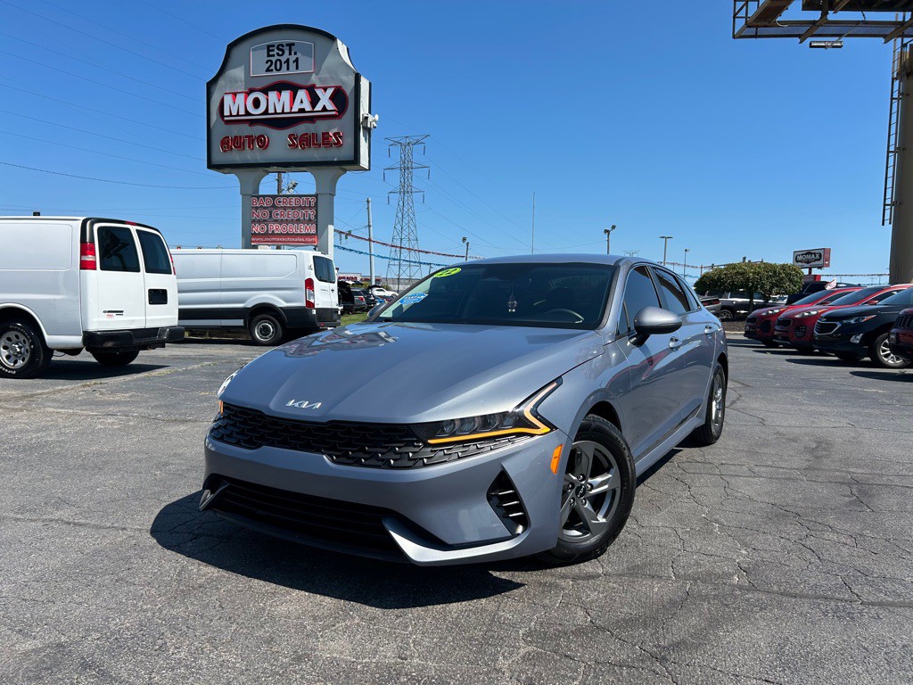 2022 Kia K5 Image 2