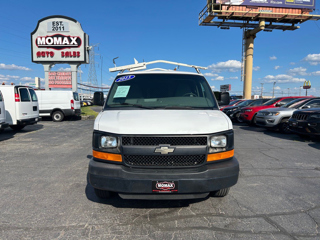 2015 Chevrolet Express Image 2