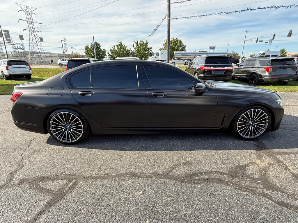 2020 BMW 7 Series Image 7