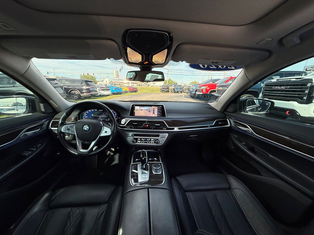2020 BMW 7 Series Image 11
