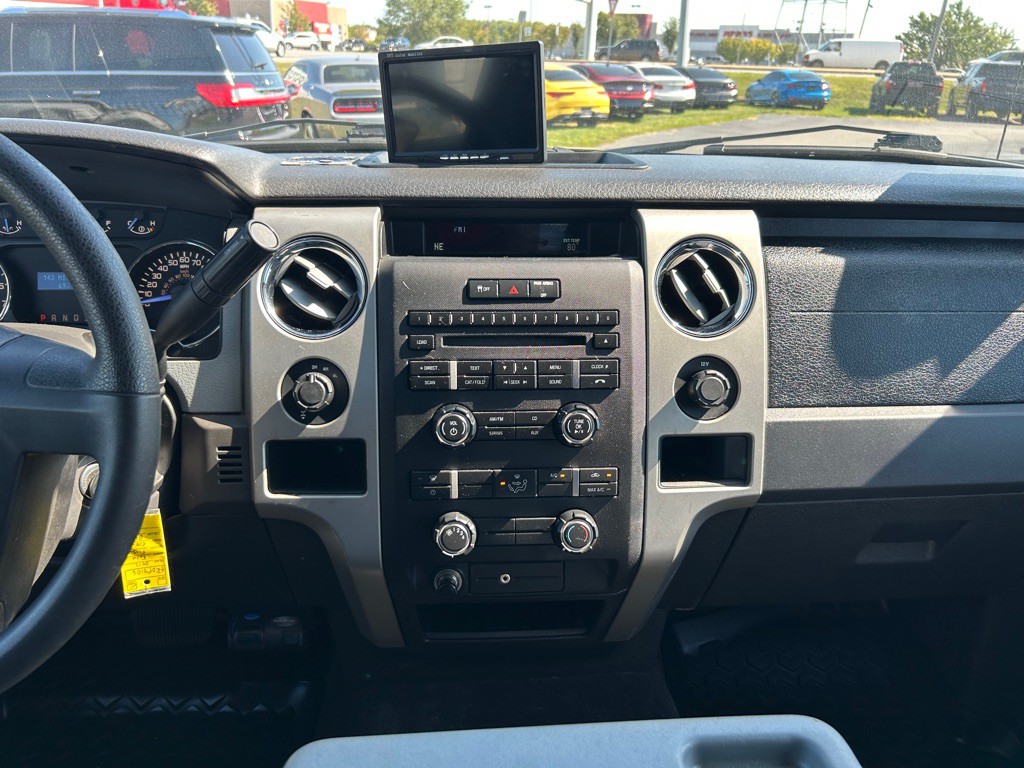 2011 Ford F-150 Image 18