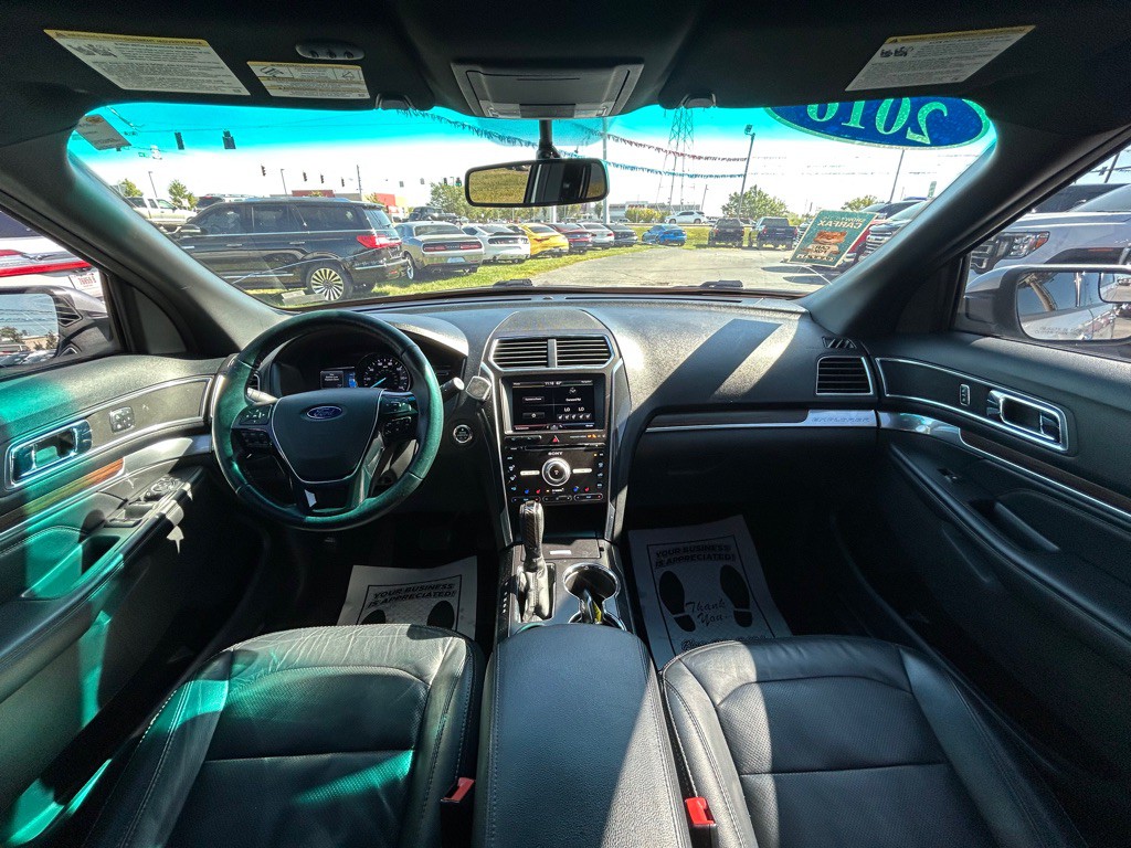 2016 Ford Explorer Image 16