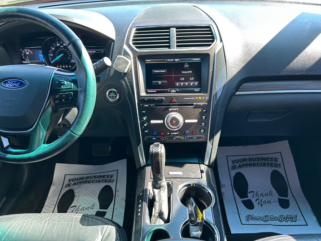 2016 Ford Explorer Image 39