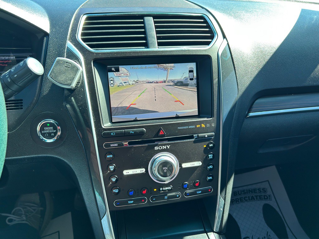 2016 Ford Explorer Image 40