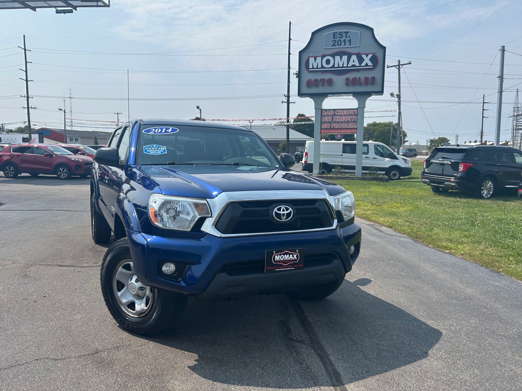 2014 Toyota Tacoma Image 1