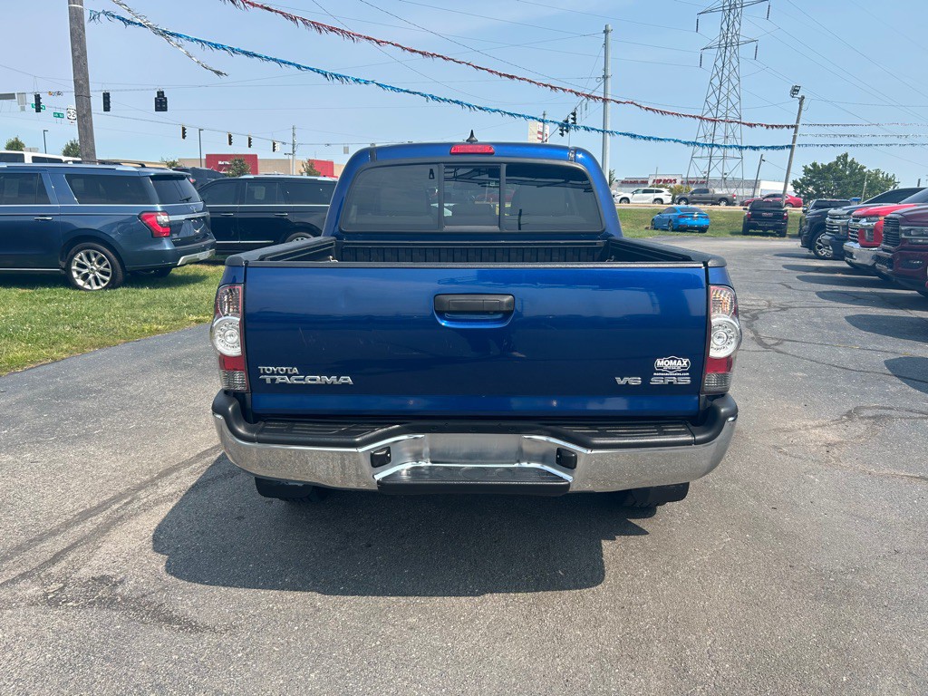 2014 Toyota Tacoma Image 8