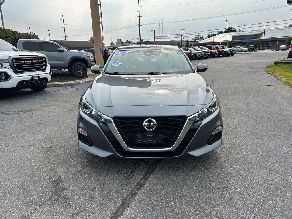 2020 Nissan Altima Image 3