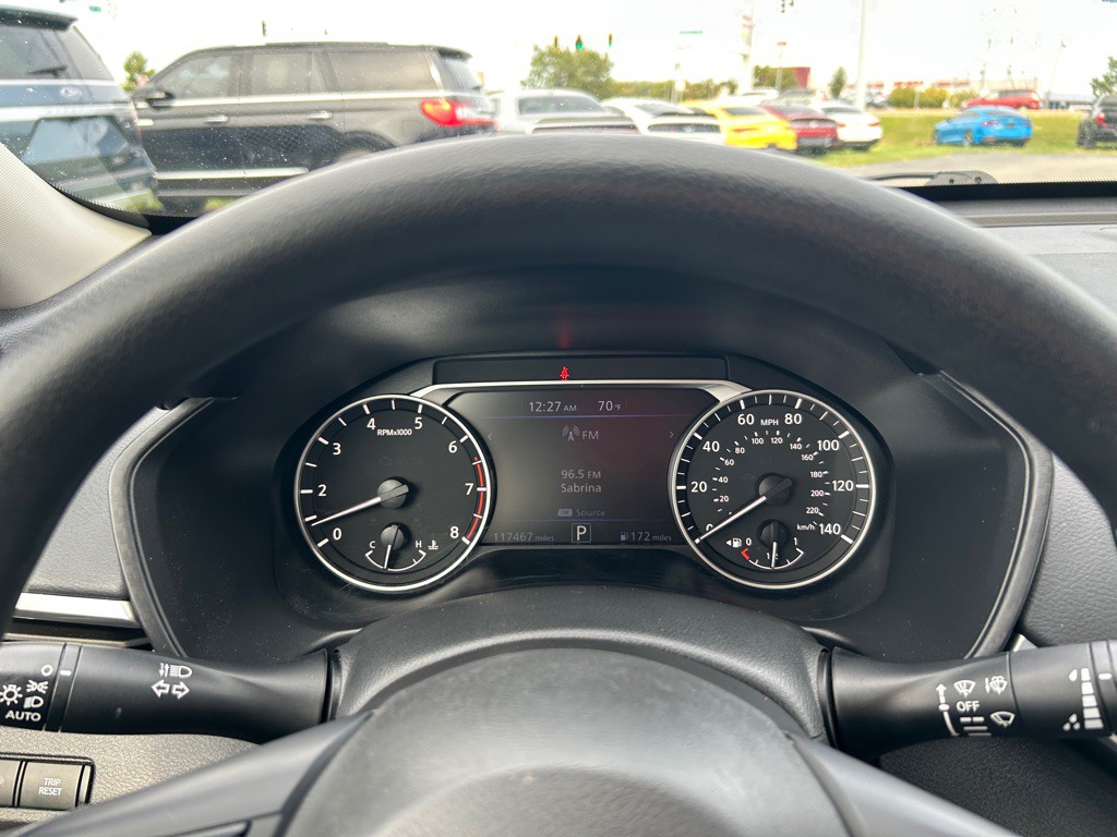 2020 Nissan Altima Image 17