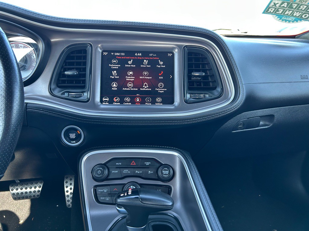 2022 Dodge Challenger Image 16