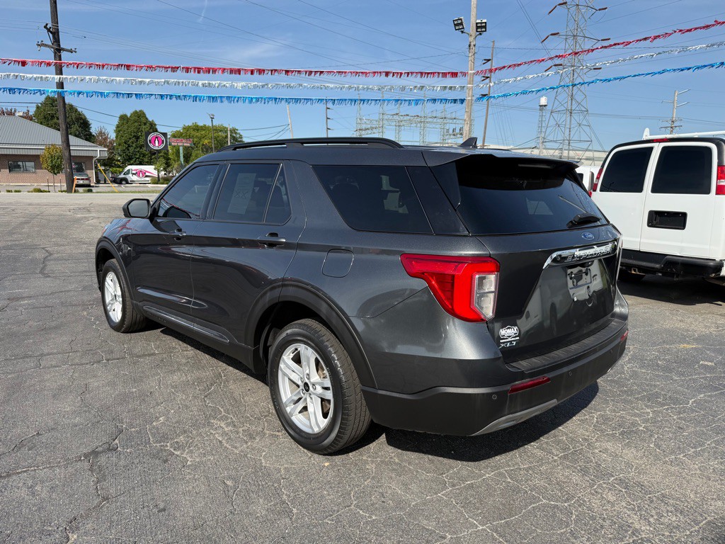 2020 Ford Explorer Image 9