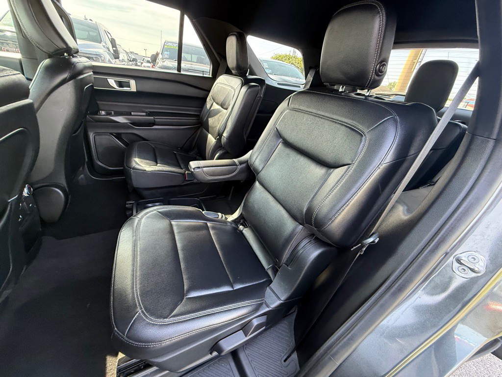 2020 Ford Explorer Image 19