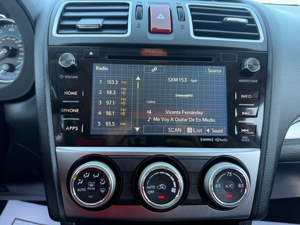 2015 Subaru Crosstrek Image 12