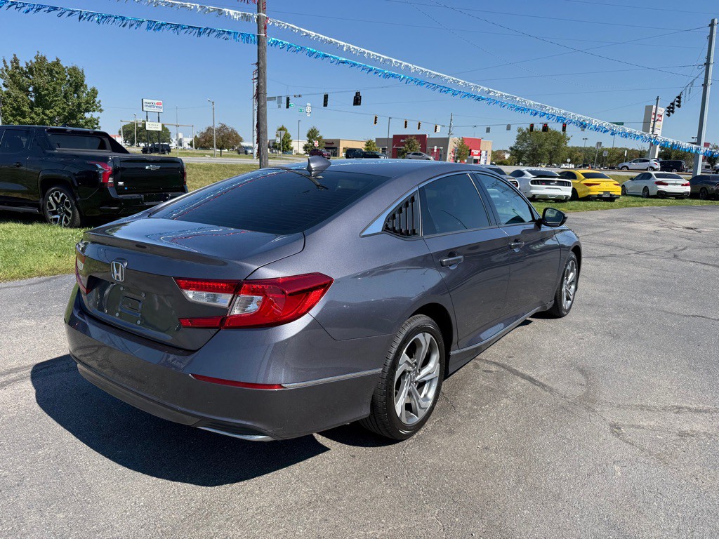 2019 Honda Accord Image 8