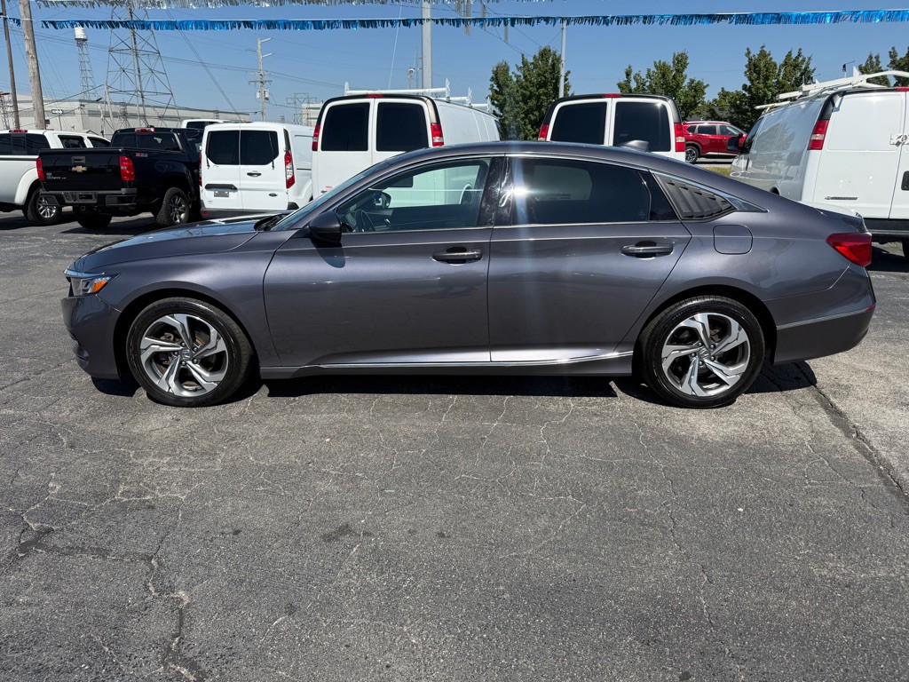 2019 Honda Accord Image 9