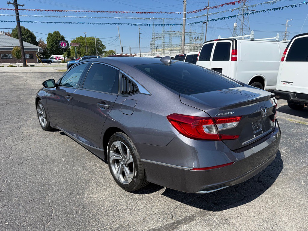2019 Honda Accord Image 10
