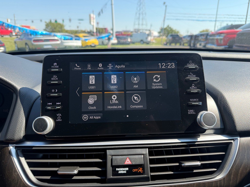 2019 Honda Accord Image 14