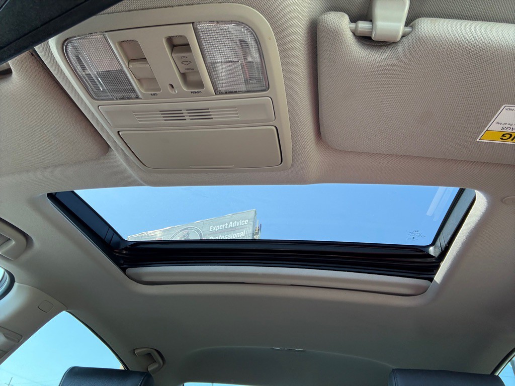 2019 Honda Accord Image 15