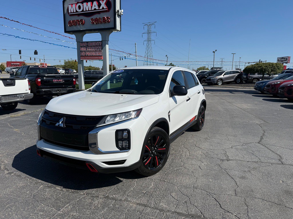 2021 Mitsubishi Outlander Image 4