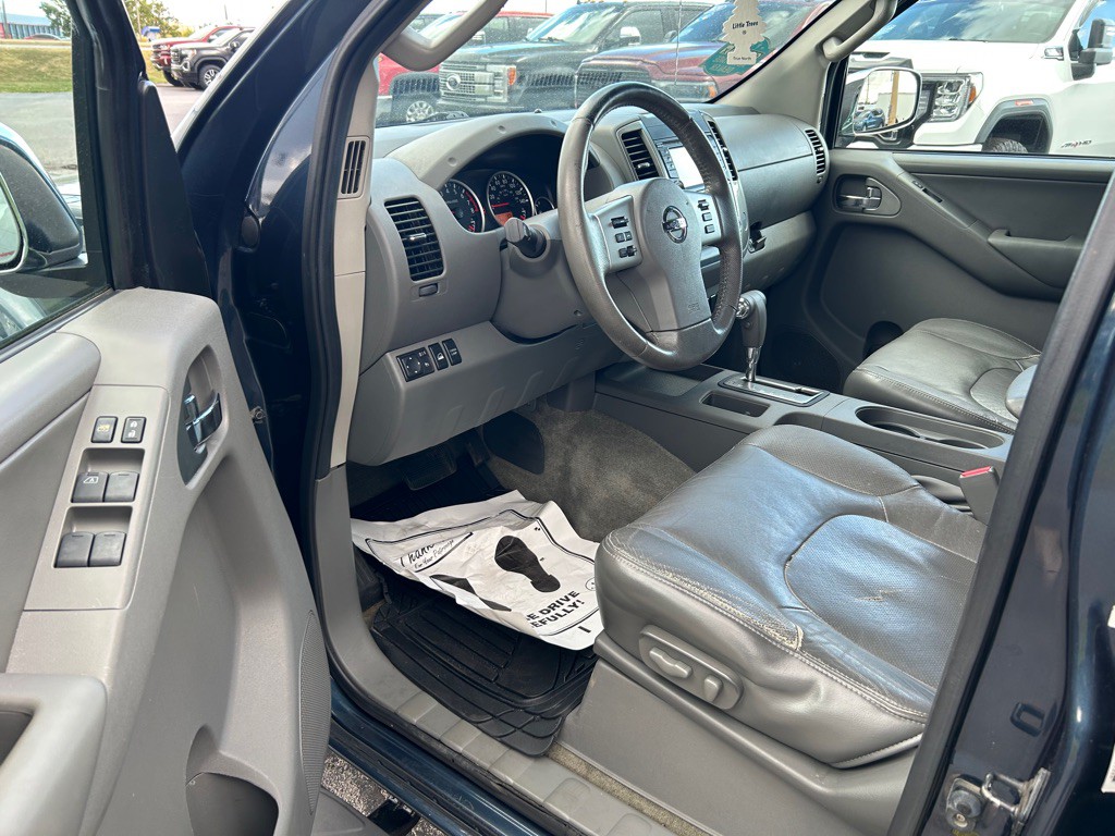 2013 Nissan Frontier Image 14