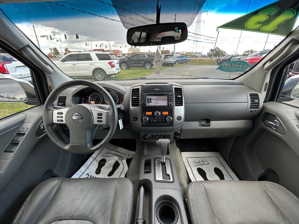 2013 Nissan Frontier Image 15