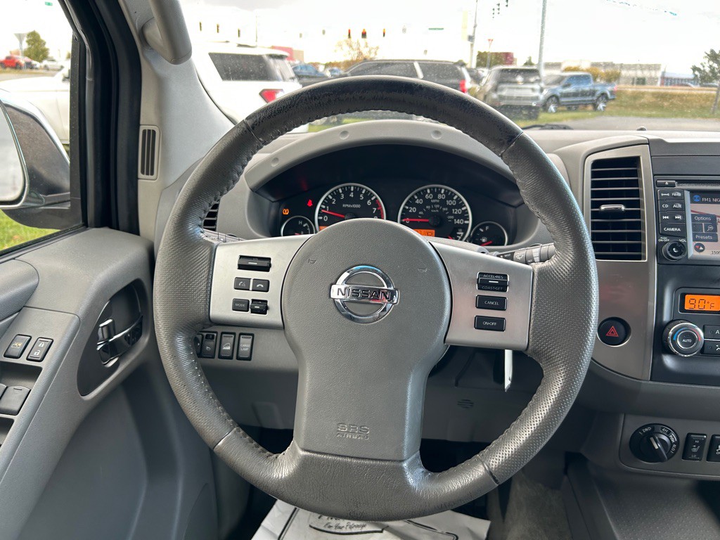 2013 Nissan Frontier Image 16