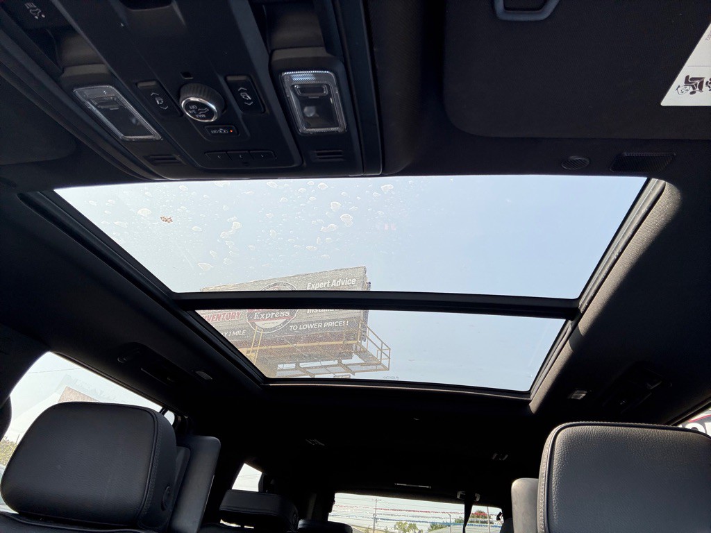 2021 GMC Yukon Image 17