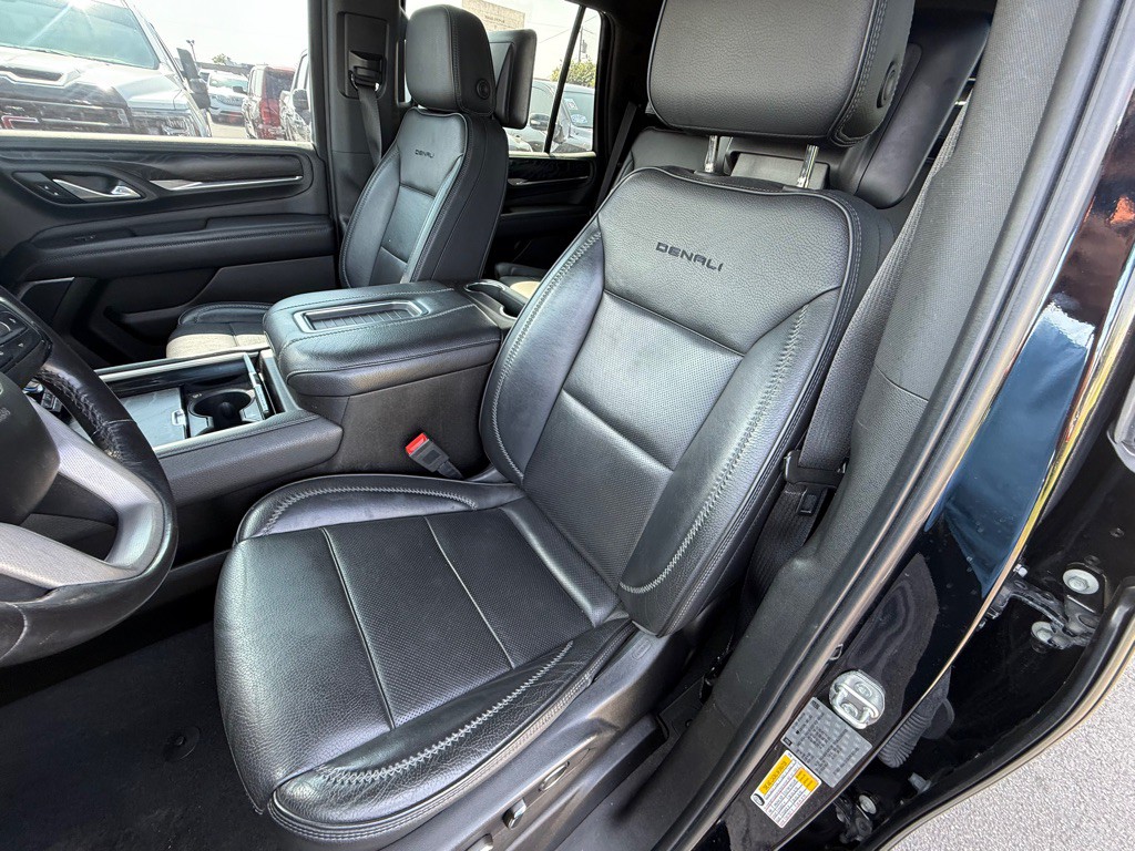 2021 GMC Yukon Image 21