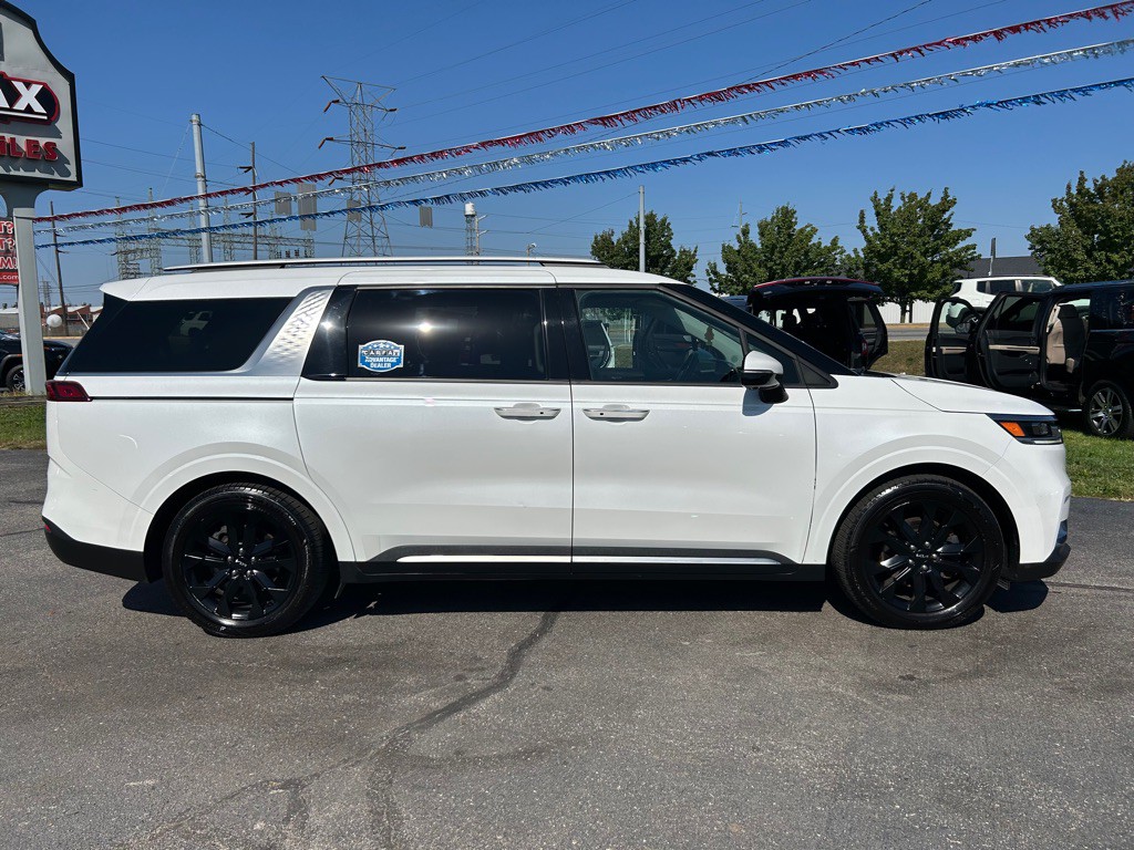 2023 Kia Carnival Image 10