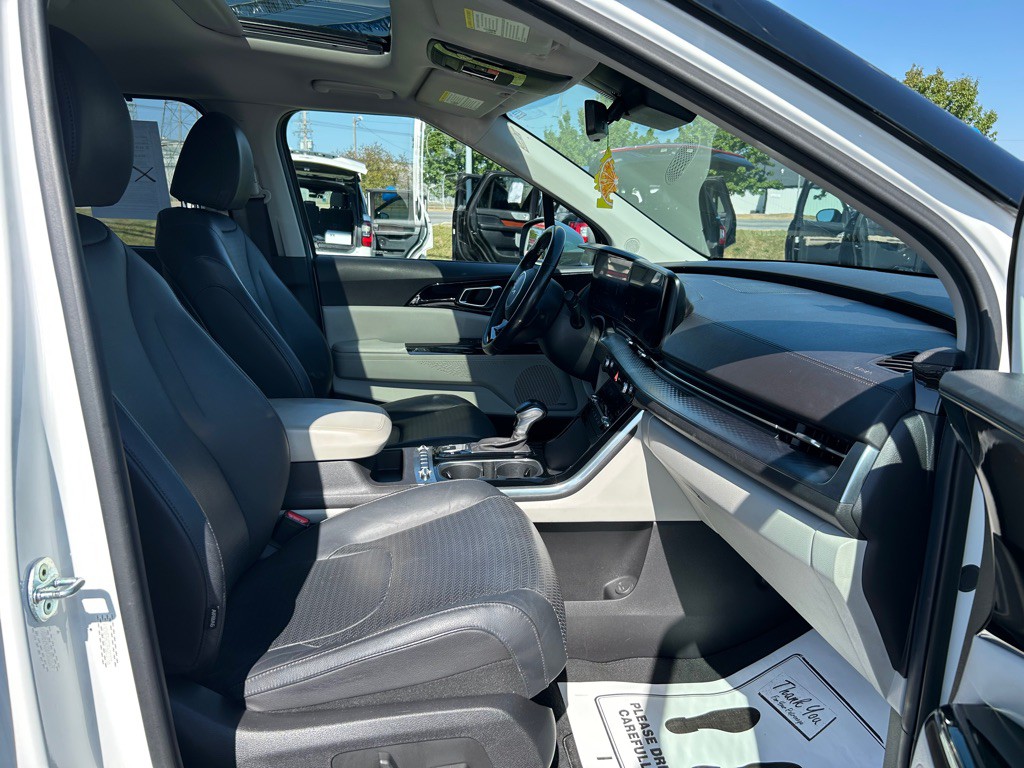 2023 Kia Carnival Image 11