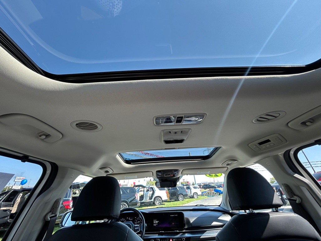 2023 Kia Carnival Image 21