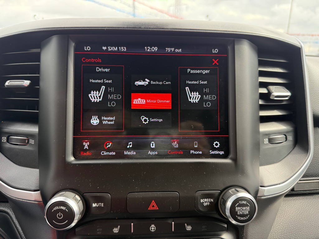 2020 RAM 1500 Image 12