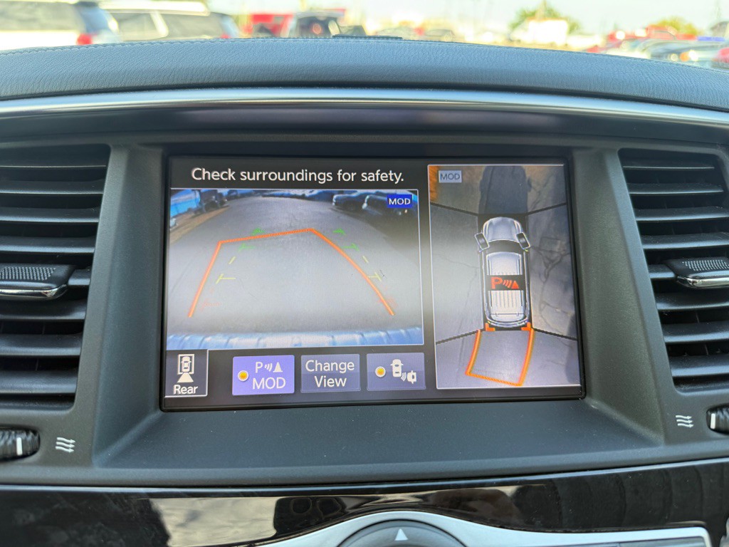 2018 INFINITI QX80 Image 15