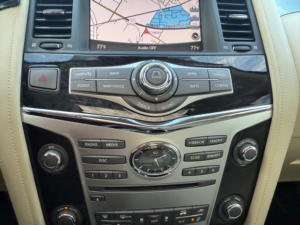2018 INFINITI QX80 Image 16