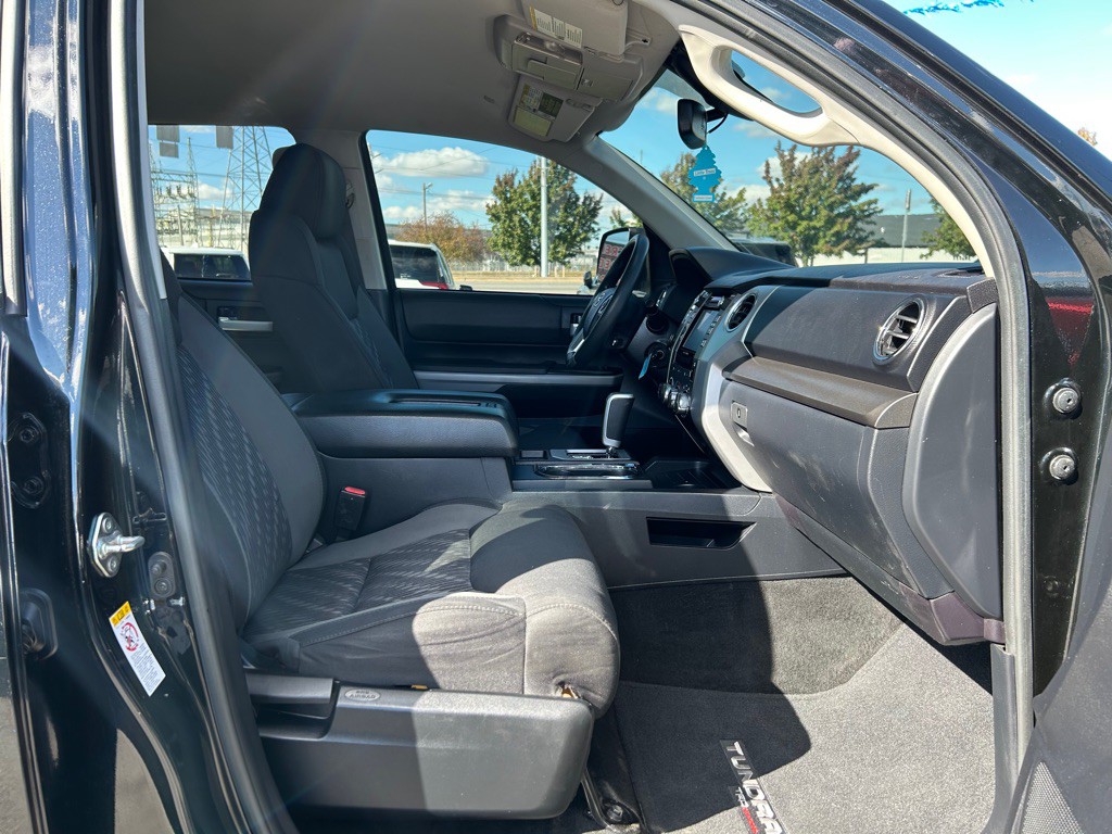 2019 Toyota Tundra Image 11