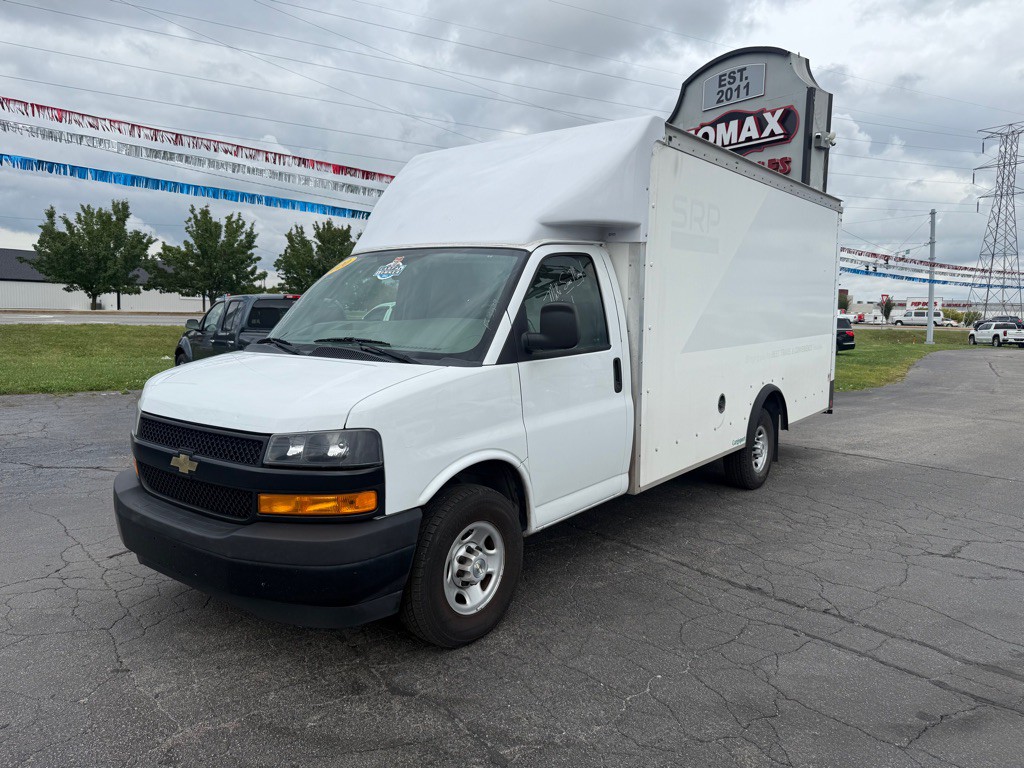 2020 Chevrolet Express Image 3