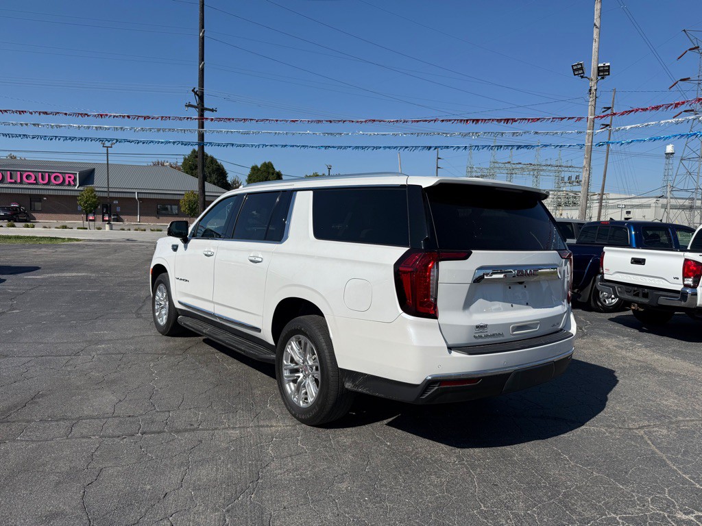 2021 GMC Yukon Image 10