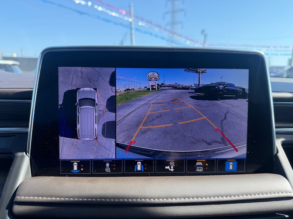 2021 GMC Yukon Image 14