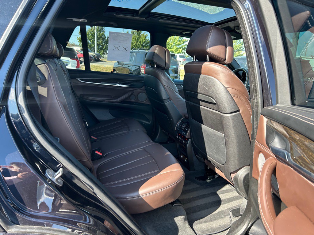2016 BMW X5 Image 12