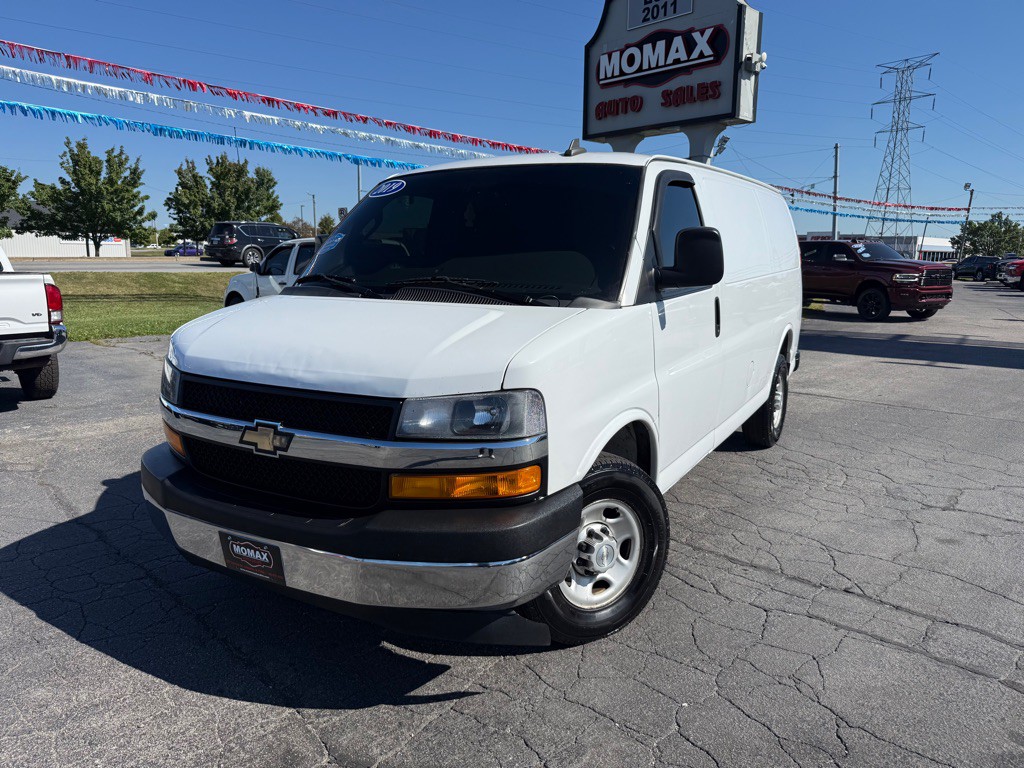 2019 Chevrolet Express Image 4
