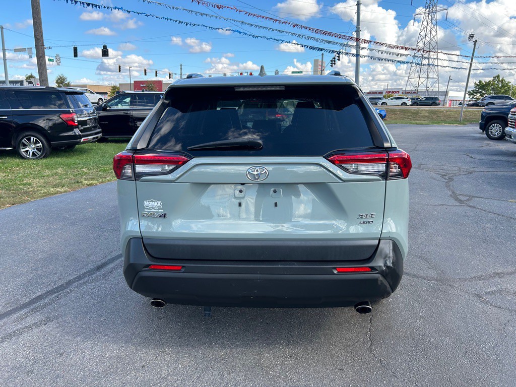 2019 Toyota Rav4 Image 8