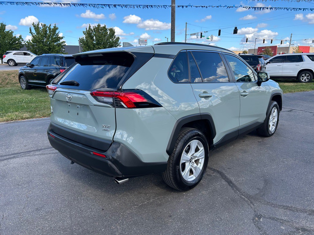 2019 Toyota Rav4 Image 9
